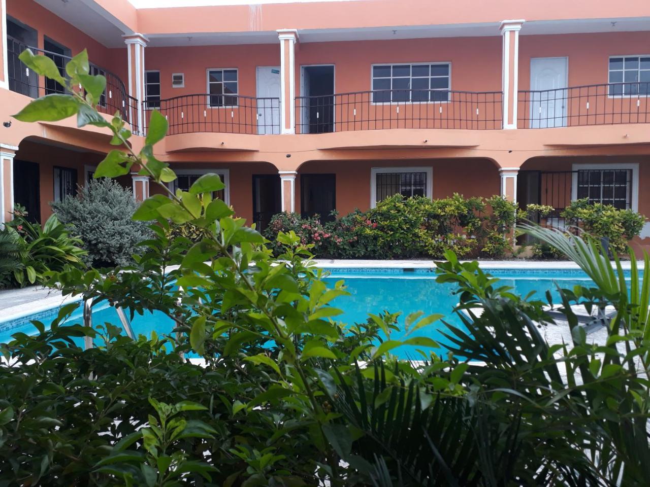 Apartahotel Next Nivel Bávaro Esterno foto
