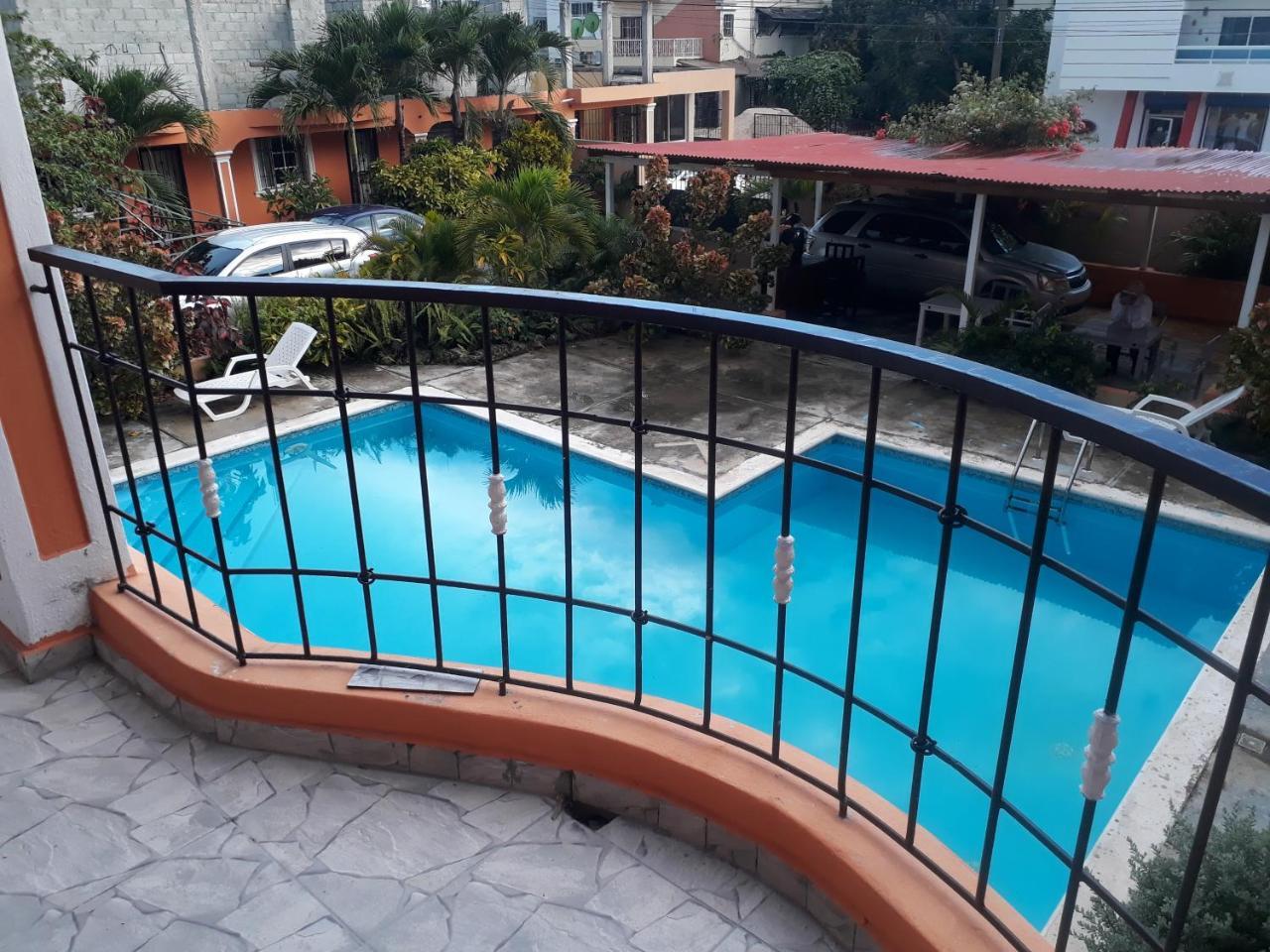 Apartahotel Next Nivel Bávaro Esterno foto